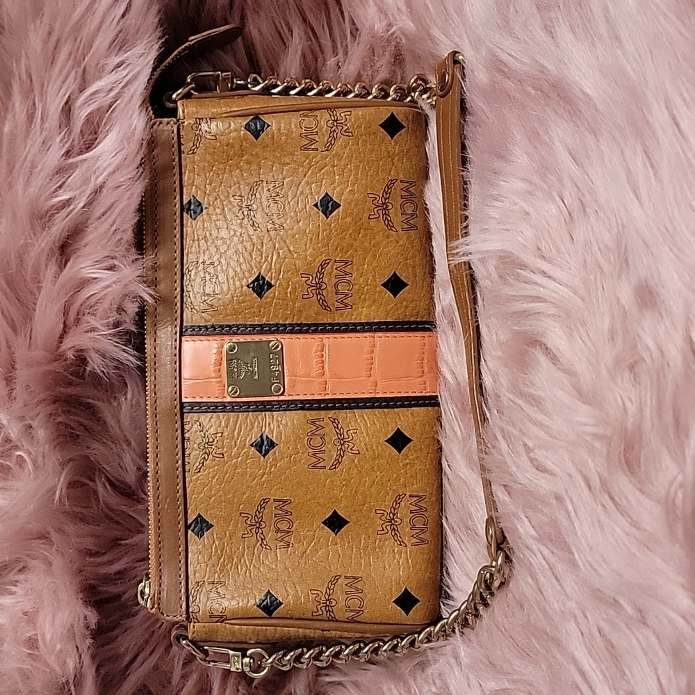 MCM Cognac Visetos small shoulder bag - Preloved